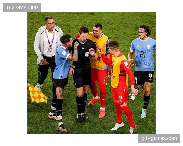 乌拉圭队边路提速显成效，世界杯冲击之路备受期待