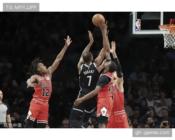 纳什关键挡拆助篮网拉开分差 提升团队进攻效率